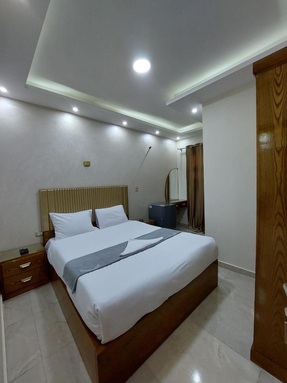 Hotel Regent Pyramids View Kafret el-Gabal Exteriér fotografie