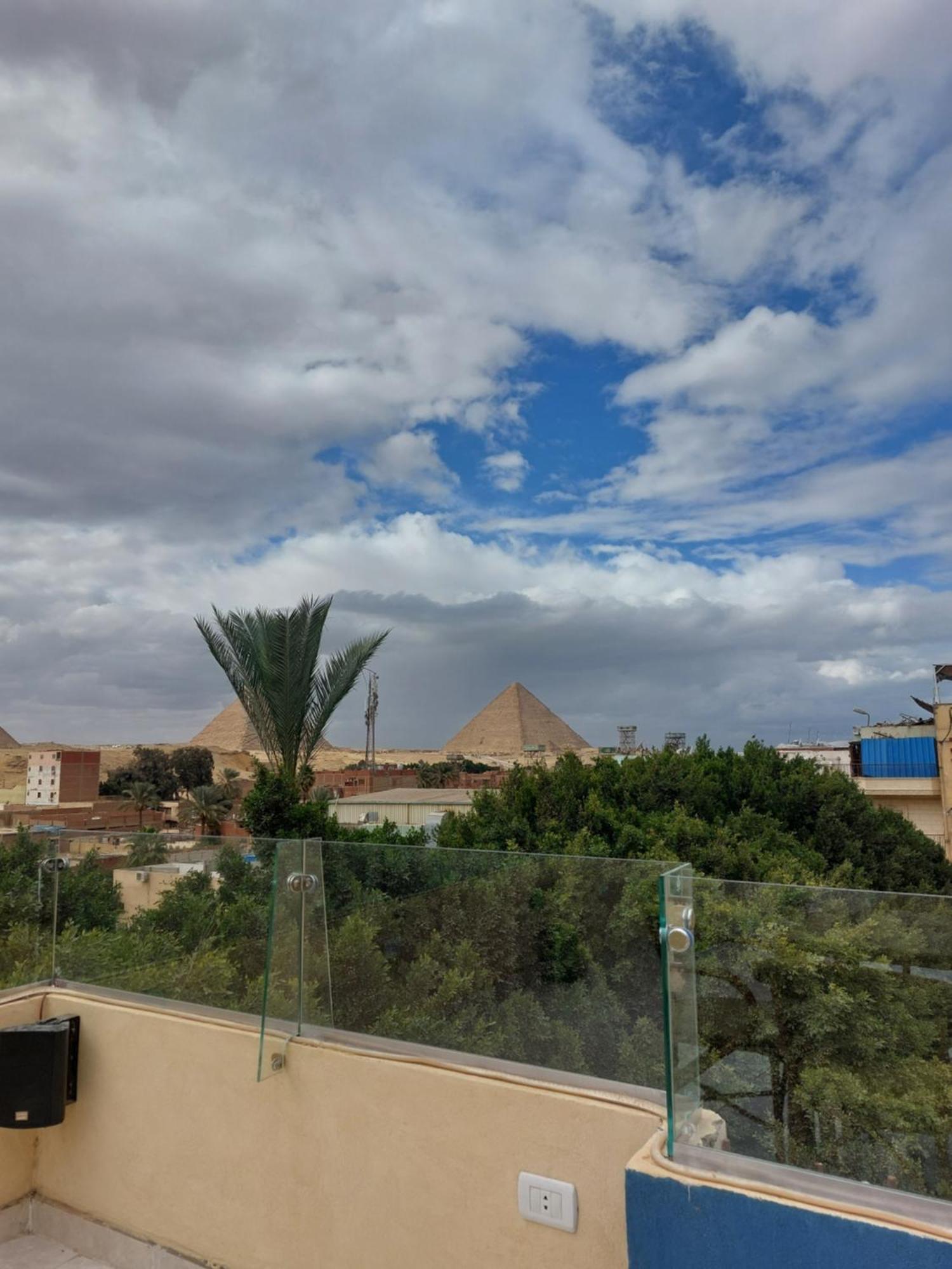 Hotel Regent Pyramids View Kafret el-Gabal Exteriér fotografie