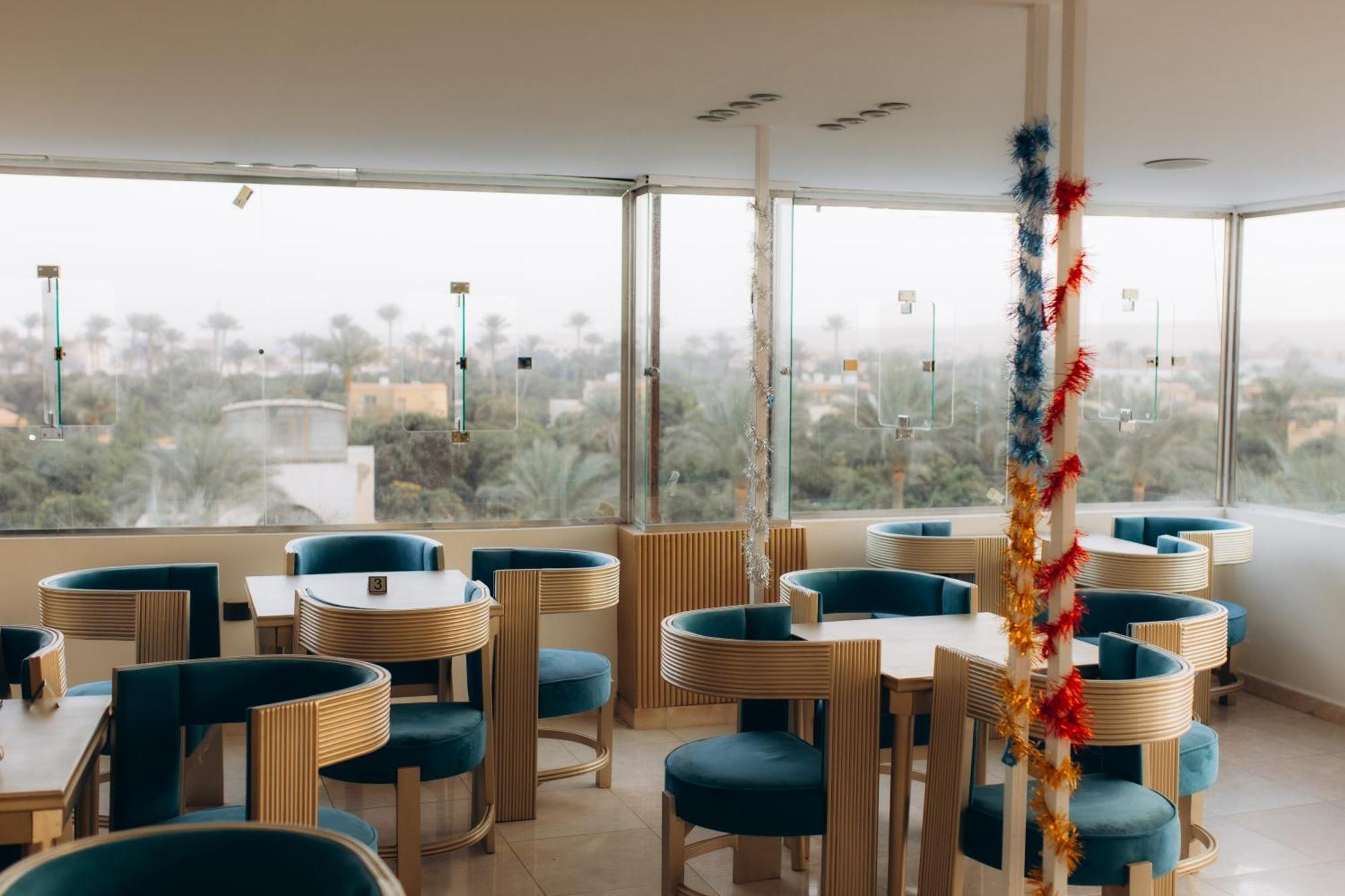 Hotel Regent Pyramids View Kafret el-Gabal Exteriér fotografie