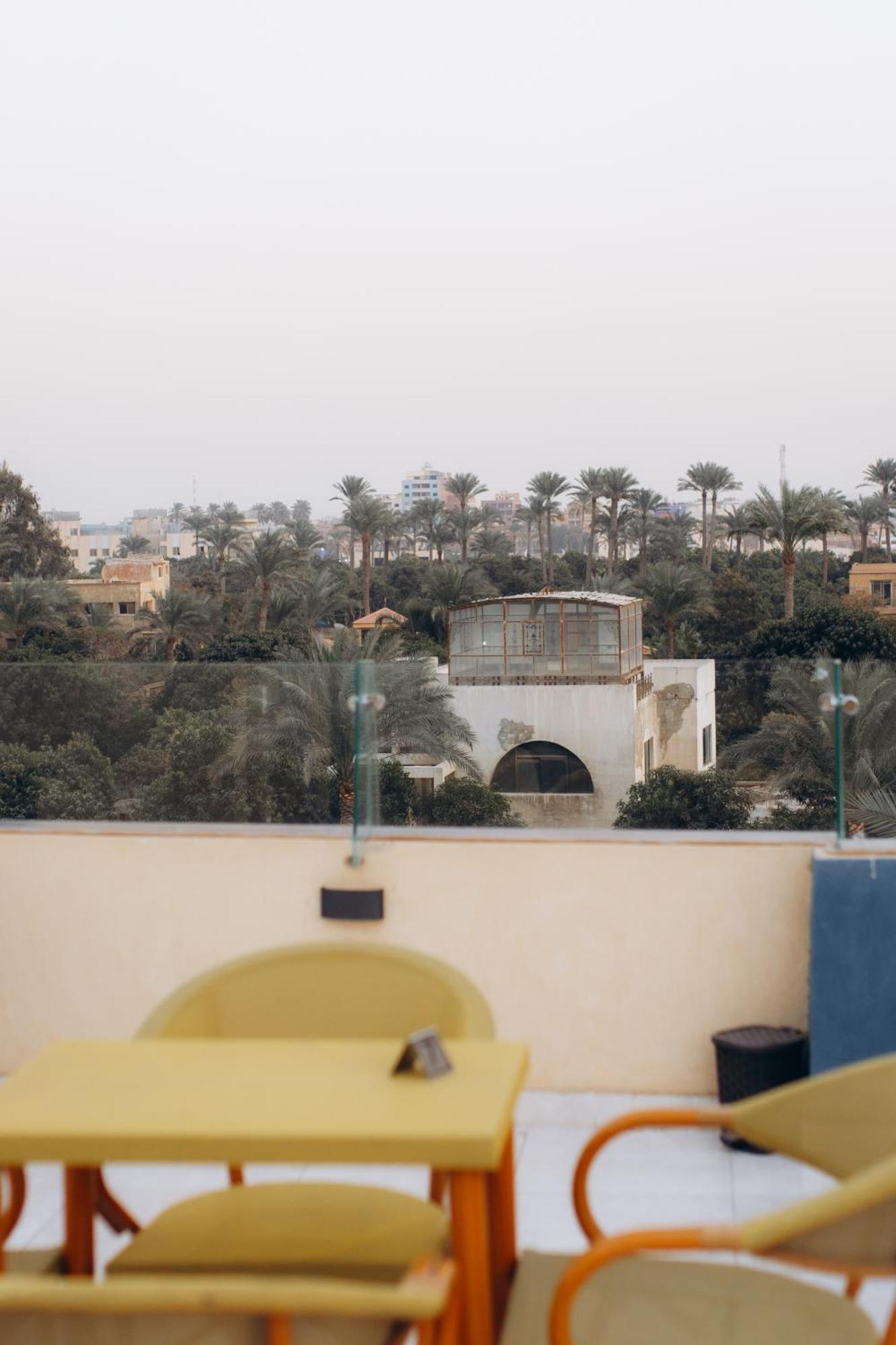 Hotel Regent Pyramids View Kafret el-Gabal Exteriér fotografie